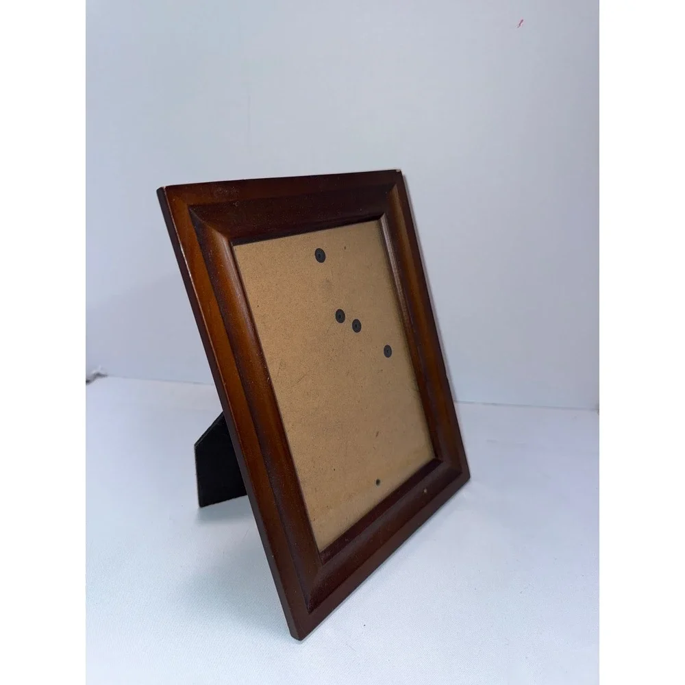 Traditional Wood Beveled Picture Frame Cherry Finish 5x7 Tabletop Wall Mount